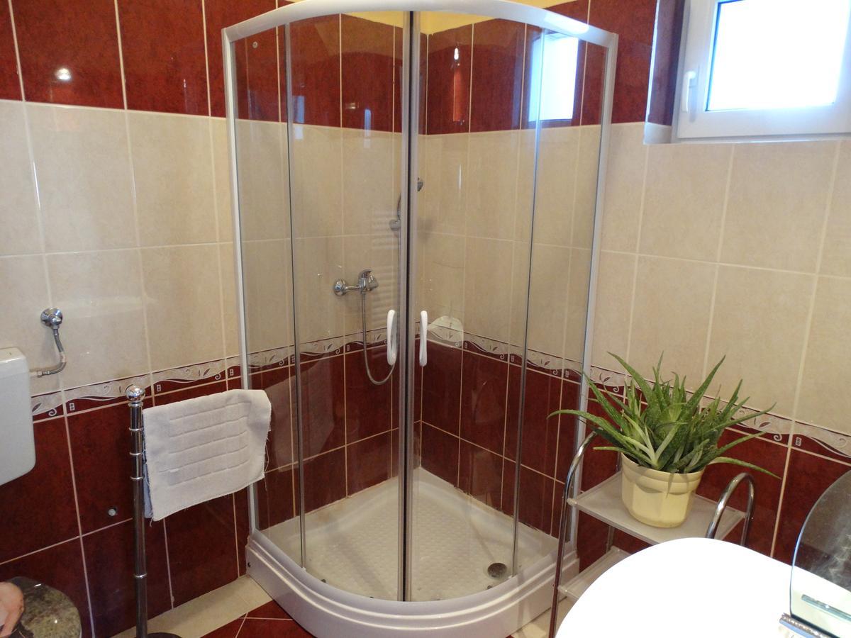 Herkules Apartman Zalakaros Exterior foto